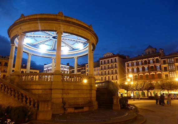 Tag 3: Zubiri - Pamplona 20,4 km  (+/- 4 Stunden)