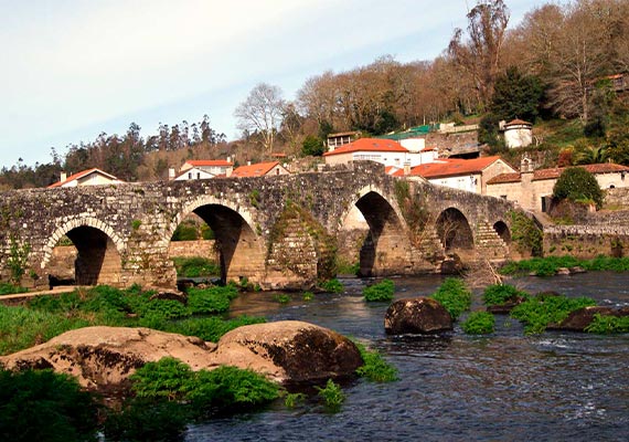 Día 8: Santiago - Negreira (20.6 km ~ 5 horas)
