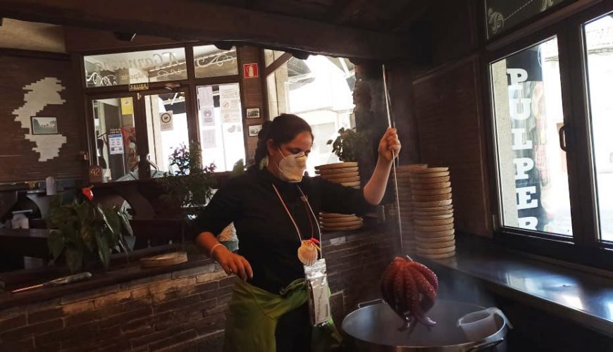 Comer en Galicia en el Camino de Santiago desde Sarria y otras rutas