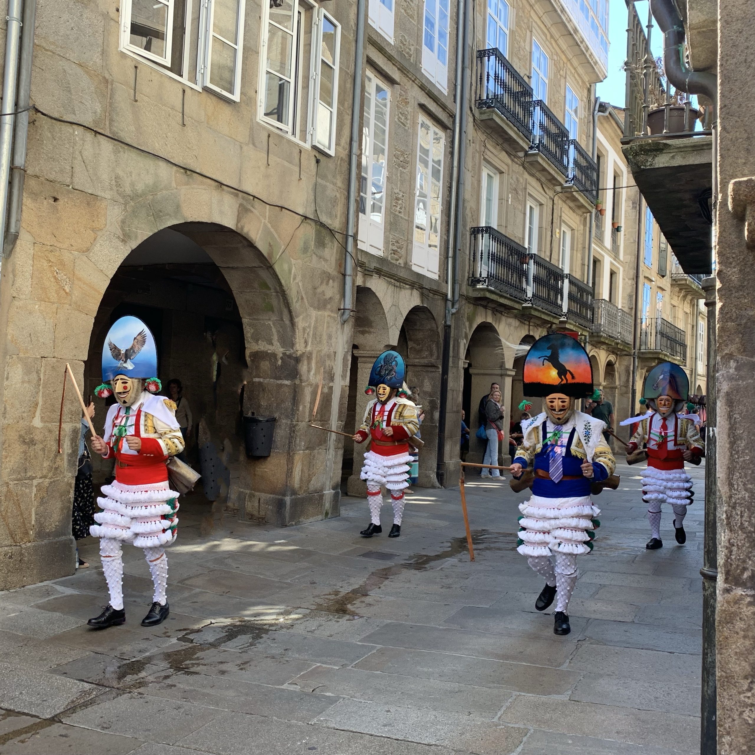 Rutas Meigas : especialistas en Camino de Santiago y excursiones a medida en Galicia